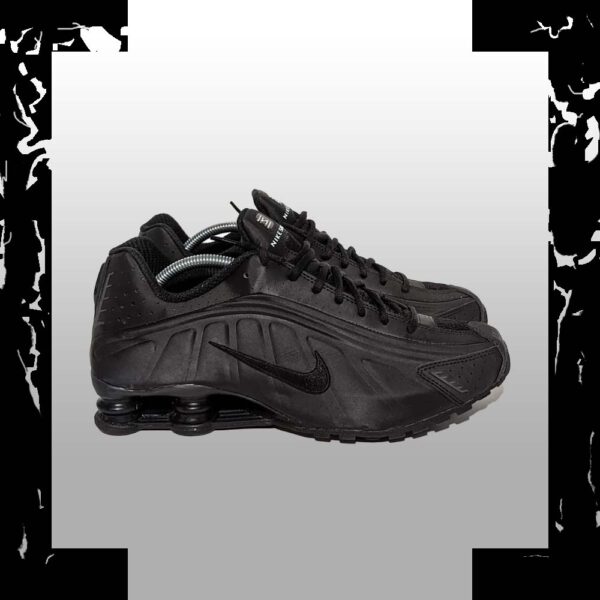 Nike Shox R4